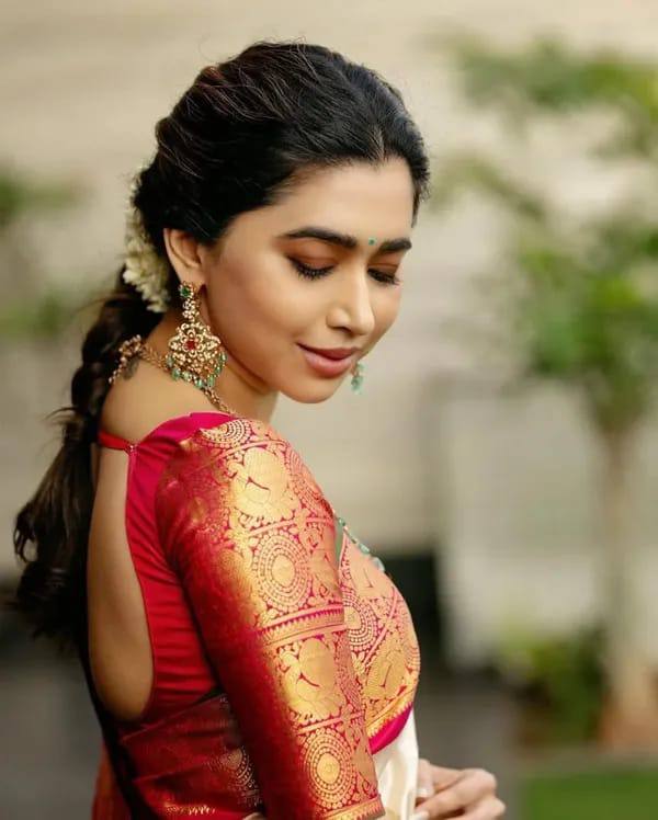 Cream Red Kanjivaram Saree