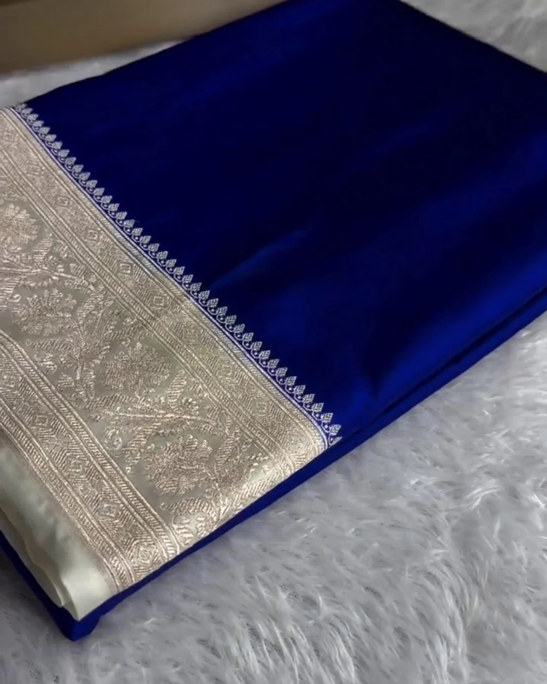 Kaveri – Royal Blue Silver Heritage Banarasi Saree