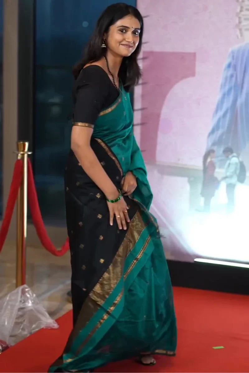 Adorable Sea Green Cotton Silk Saree With Glorious Blouse Piece