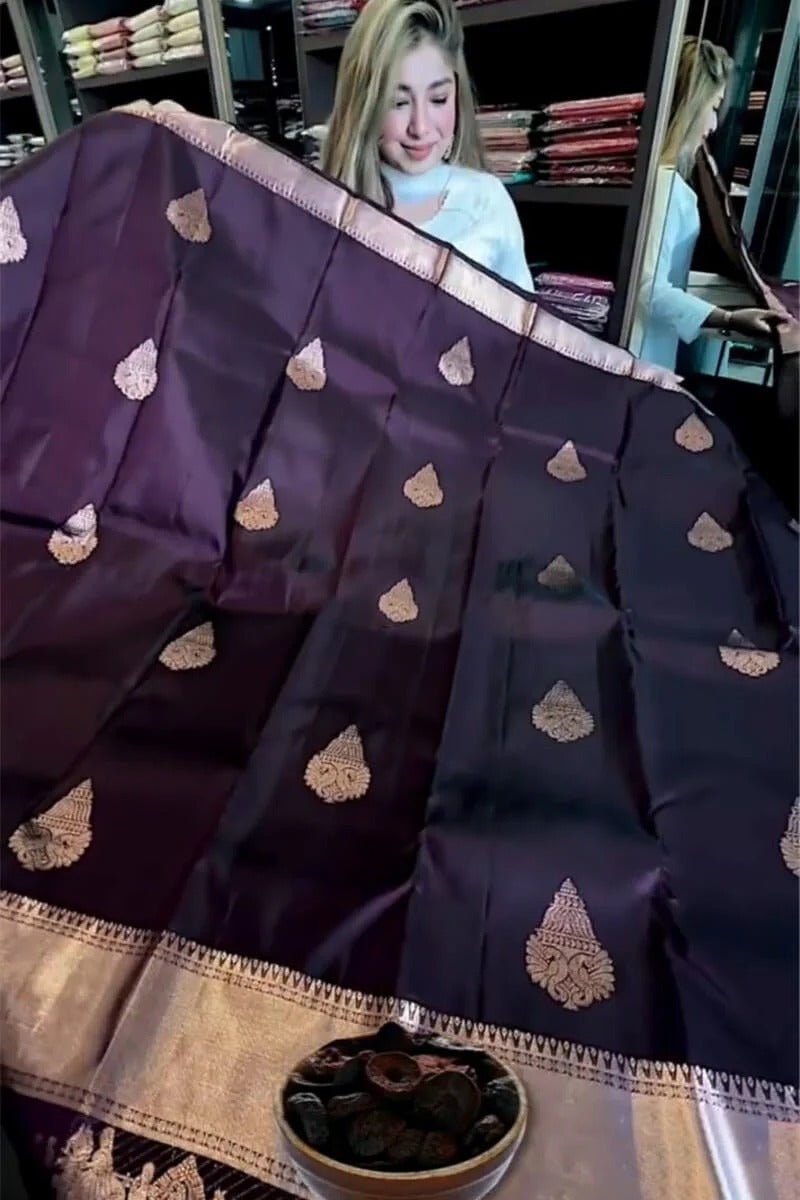 Soft Silk Zari Saree