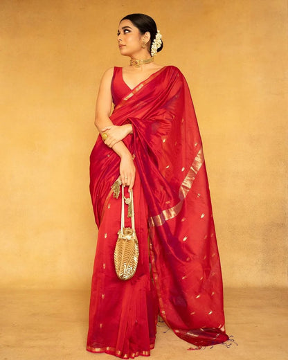 Splendiferous Red Cotton Silk Saree With Assemblage Blouse Piece