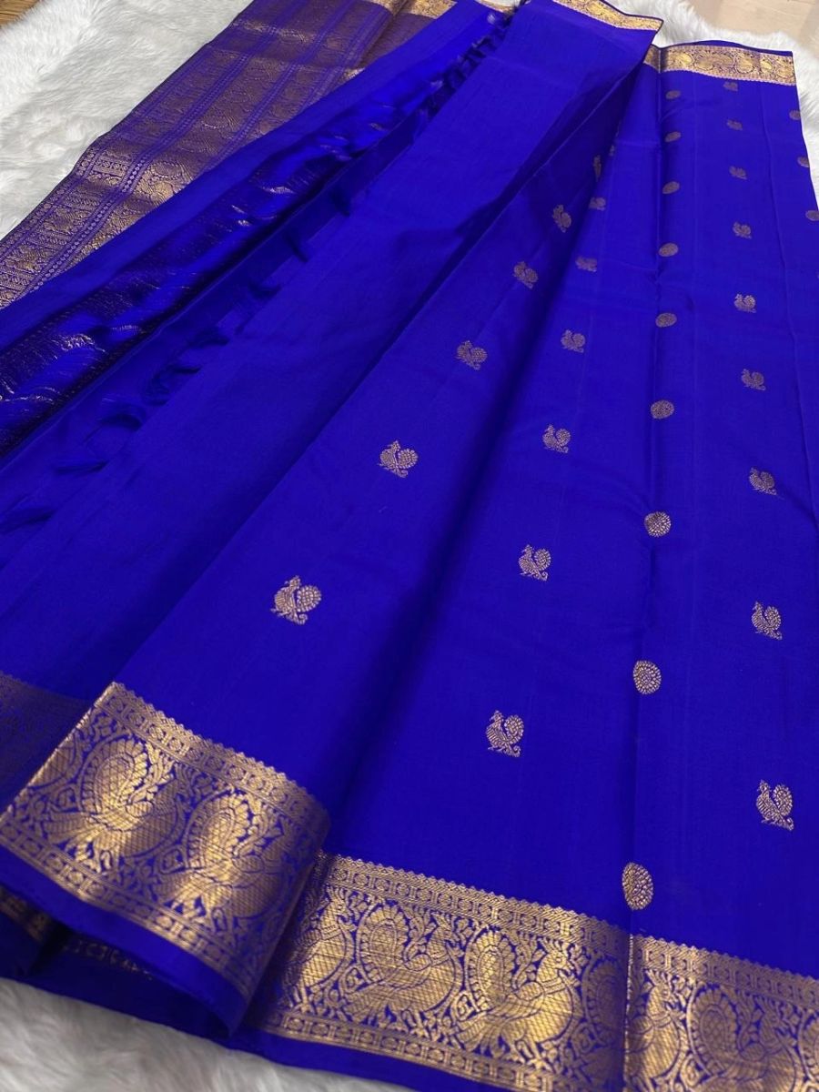 Royal Blue Kanjivaram silk saree with Mayil chakram butta pattern